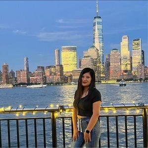 Meet your Posher, Astrid